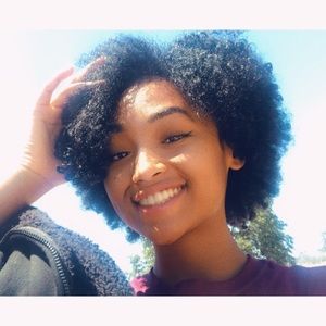 Meet your Posher, Isabella